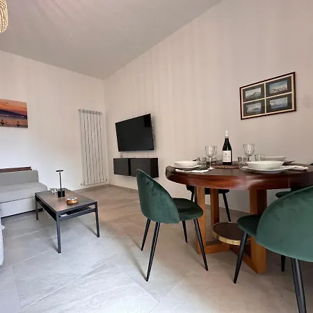 Clara Domus By Domusextra Apartment Naples Exterior photo