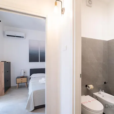 Clara Domus By Domusextra Apartment Naples Exterior photo
